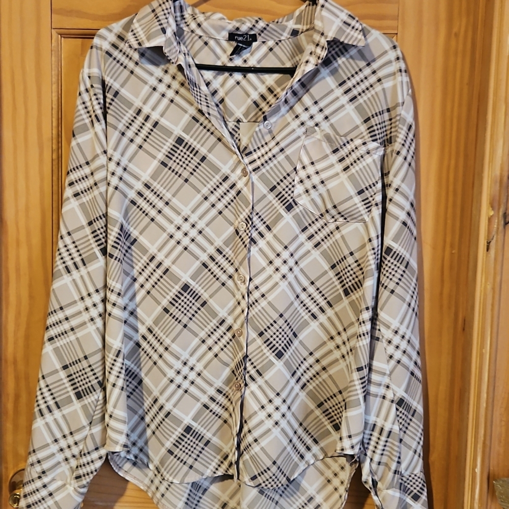 Rue21 long sleeve blouse.  Size XL